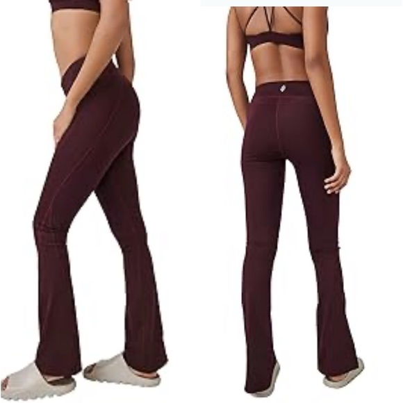 Free People Pants - Free People Resilience Slim Leg Flare Yoga Pants Leggings in Fig Jam Size XL